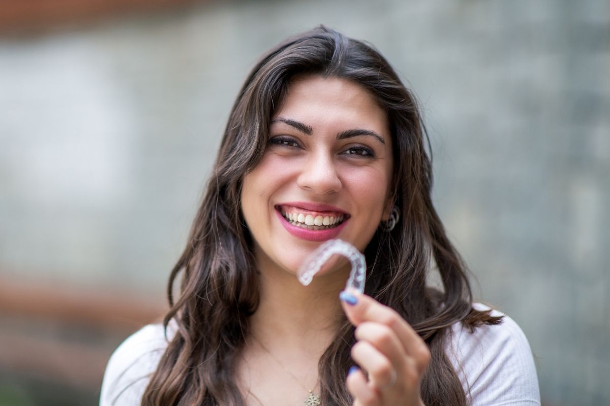 Can Clear Aligners Correct a Collapsed Bite? Expert Insights