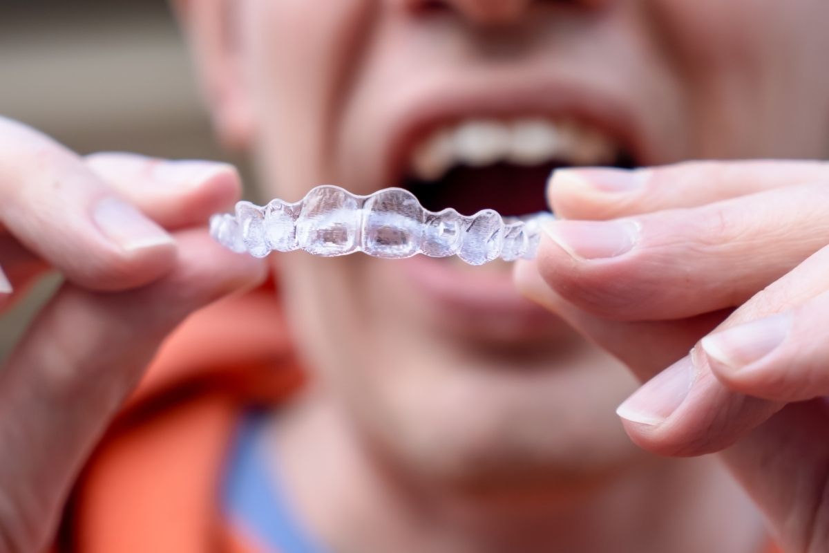 Simple Jaw Exercises at Work for Pain and Stress Relief